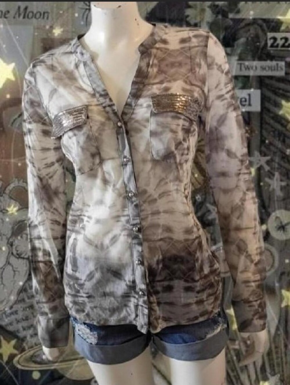 Y2K INC International Concepts Grey Tie Dye Sequin Pocket Button Down Blouse M